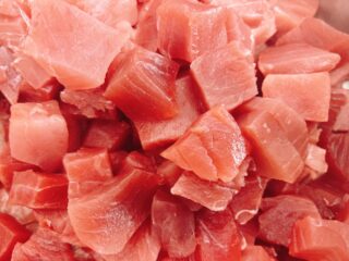 🐟さかなやマルカ 本日の特売🐟

本日15時スタート‼️

✨マグロ山かけ　1パック 500円
✨蒸しホヤ　　　1パック 500円

暑い日でもさっぱり食べられる人気商品です😊

数量限定のため、なくなり次第終了となります。
ぜひお早めにご来店ください！

#さかなやマルカ 
#特売 
#マグロ山かけ 
#蒸しホヤ 
#本日限定